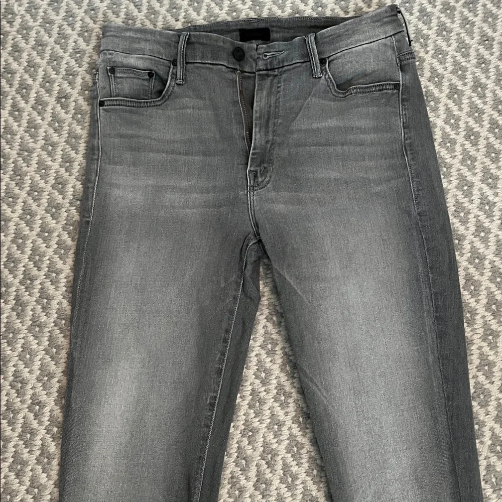 MOTHER High Waisted Looker Jeans Supermoon Grey Gray